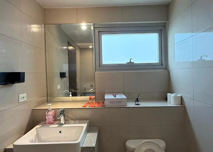 Luxury 1 Bedroom Facing Bay Sunset Near Okada Airports Moa Apartamento Manila
