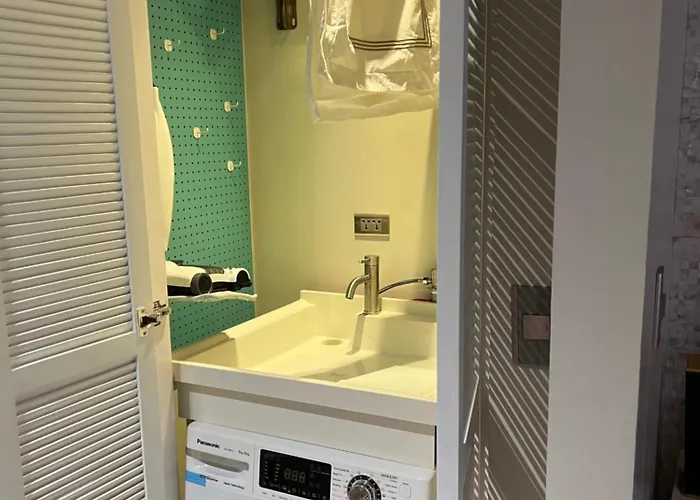 Luxury 1 Bedroom Facing Bay Sunset Near Okada Airports Moa Manila