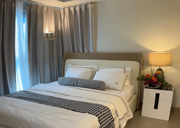 Luxury 1 Bedroom Facing Bay Sunset Near Okada Airports Moa Manila