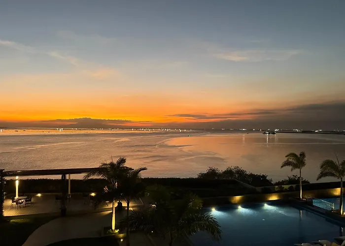 Luxury 1 Bedroom Facing Bay Sunset Near Okada Airports Moa Apartamento *