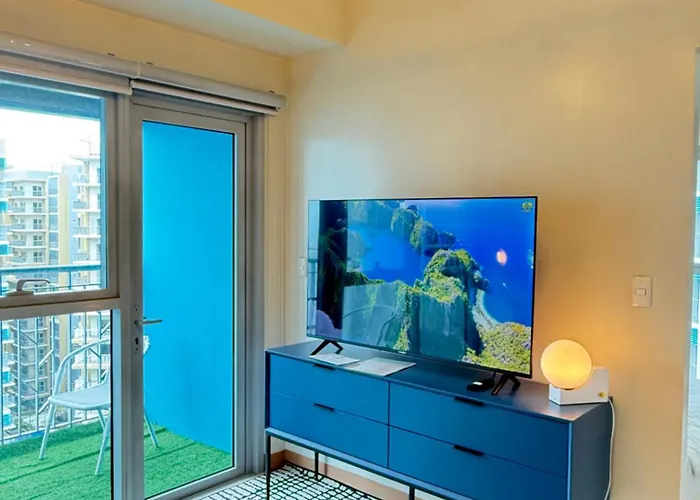 Luxury 1 Bedroom Facing Bay Sunset Near Okada Airports Moa Apartamento *